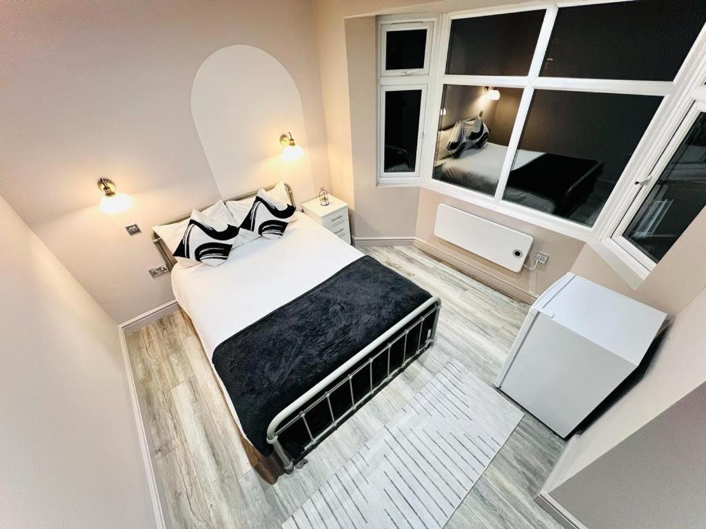 London Crescent House Top Location Ensuites Rooms Great Value Exterior foto